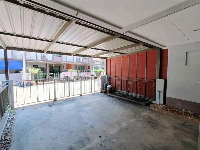 I Leaf Town 2 Rama 2 km 18, Samut Sakhon, Rama 2 Pantainorasingh, Phanthai Norasing, Muang Samut Sakhon, Samut Sakhon, 4 Bedrooms, 100 sqm, Townhouse For Sale, by คุณ ณัฐพล ร้อยอำแพง (มาร์ค), 500640715 - DDproperty.com