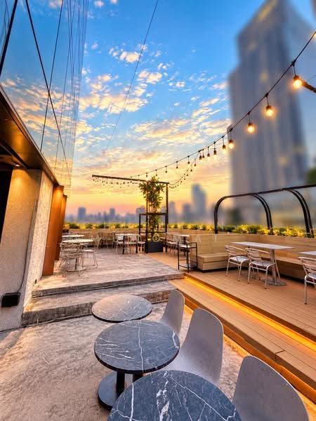 Rooftop Bar For Takeover in Silom | BTS Walking Distance, กรุงเทพ, BTS Saladaeng, สีลม, บางรัก, กรุงเทพ, 339 ตร.ม., พื้นที่ขายของ ให้เช่า, โดย Chutinun Mungmai, 500640717 - DDproperty.com