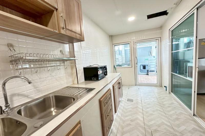 Indy Bangna-Ramkhamhaeng 2, Bangkok, Soi 7, Dok Mai, Prawet, Bangkok, 2 Bedrooms, 96 sqm, Townhouse For Sale, by คุณนา, 500640752 - DDproperty.com