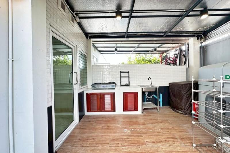 Indy Bangna-Ramkhamhaeng 2, Bangkok, Soi 7, Dok Mai, Prawet, Bangkok, 2 Bedrooms, 96 sqm, Townhouse For Sale, by คุณนา, 500640752 - DDproperty.com