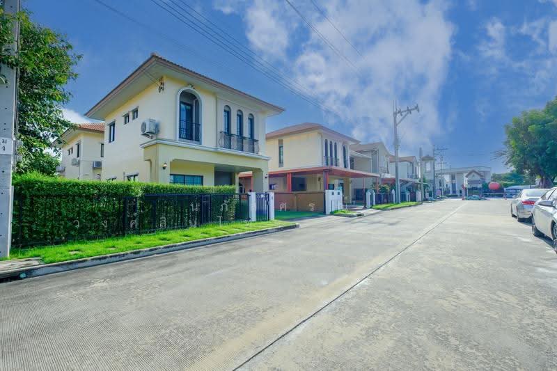 The Ricco Residence Wongwaen-Hathairat, Bangkok, Thai Raman Road, Sam Wa Tawan Tok, Khlong Sam Wa, Bangkok, 2 Bedrooms, 121 sqm, Single Detached House For Sale, by นภัสศรณ์ วงศ์สินไทยกร (นันท์), 500640753 - DDproperty.com