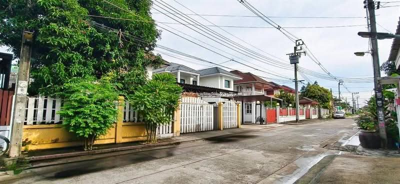 ภัทรา การ์เด้นวิลล์ (Phatthra Garden Ville), กรุงเทพ, ถนนบรมราชชนนี, บางระมาด, ตลิ่งชัน, กรุงเทพ, 250 ตร.ม., บ้านเดี่ยว ขาย, โดย คุณ พาณิภัค มณีวรรณ (พิม), 500640822 - DDproperty.com