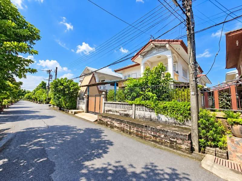 Burapa Villa 12, Bangkok, Don Mueang, Bangkok, 4 Bedrooms, 200 sqm, Single Detached House For Sale, by ภัทรนัน อิศรางกูร ณ อยุธยา, 500640834 - DDproperty.com
