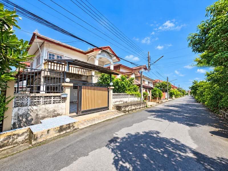 Burapa Villa 12, Bangkok, Don Mueang, Bangkok, 4 Bedrooms, 200 sqm, Single Detached House For Sale, by ภัทรนัน อิศรางกูร ณ อยุธยา, 500640834 - DDproperty.com