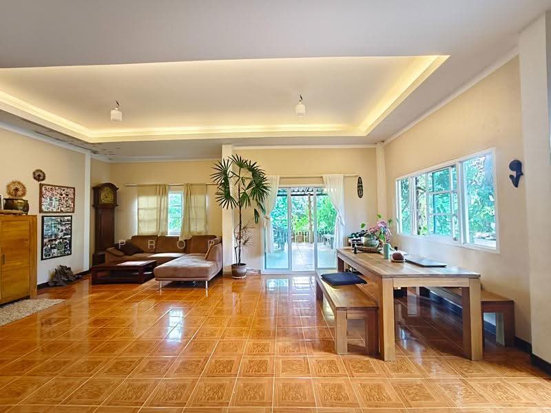 บ้านเดี่ยวมะขาม จันทบุรี, Chanthaburi, Makham, Chanthaburi, 5 Bedrooms, 324 sqm, Single Detached House For Sale, by The Best Property ป้อ, 500640835 - DDproperty.com