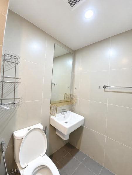 Elio Sathorn-Wutthakat, Bangkok, Kanlapaphruek Road, Bangko, Chom Thong, Bangkok, 1 Bedroom, 31 sqm, Condo For Sale, by คุณเจี๊ยบ, 500640849 - DDproperty.com