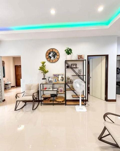 บ้าน 3-ห้องนอน, ชลบุรี, ห้วยใหญ่, บางละมุง, ชลบุรี, 150 ตร.ม., บ้านเดี่ยว ขาย, โดย Boonyanuch Unna, 500640853 - DDproperty.com
