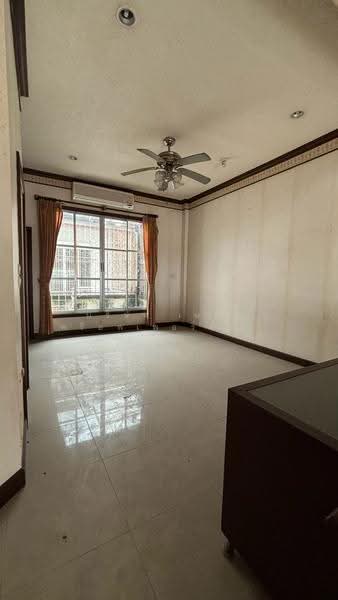 Baan Klang Muang Rama9-Srinakarin : บ้านกลางเมือง พระราม 9-ศรีนครินทร์, กรุงเทพ, ถนน ศรีนครินทร์, สวนหลวง, กรุงเทพ, 150 ตร.ม., ทาวน์เฮ้าส์ ขาย, โดย บริษัท เนสท์ พร็อพเพอร์ตี้ พาร์ทเนอร์ จำกัด, 500640896 - DDproperty.com
