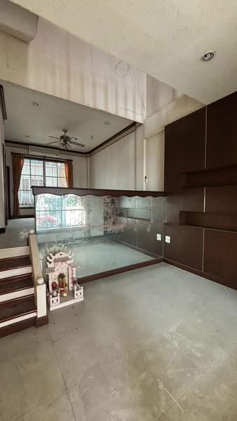 Baan Klang Muang Rama9-Srinakarin : บ้านกลางเมือง พระราม 9-ศรีนครินทร์, กรุงเทพ, ถนน ศรีนครินทร์, สวนหลวง, กรุงเทพ, 150 ตร.ม., ทาวน์เฮ้าส์ ขาย, โดย บริษัท เนสท์ พร็อพเพอร์ตี้ พาร์ทเนอร์ จำกัด, 500640896 - DDproperty.com