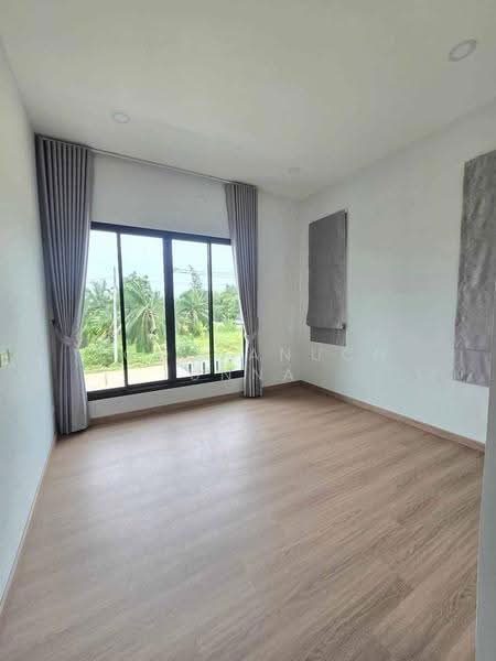 4-BR House, Surat Thani, Talat, Muang Surat Thani, Surat Thani, 4 Bedrooms, 231 sqm, Single Detached House For Sale, by Boonyanuch Unna, 500640901 - DDproperty.com