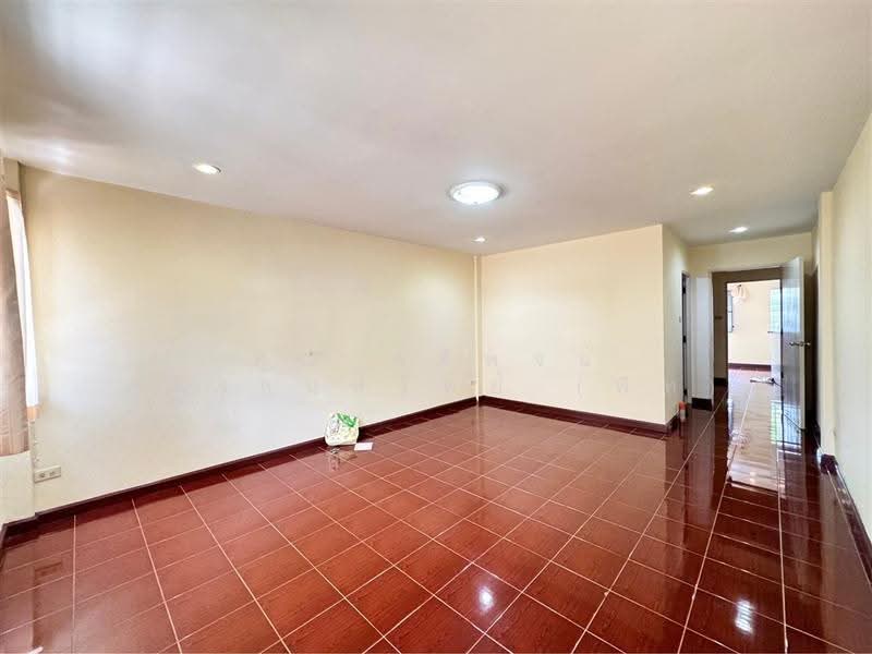 Sirinhouse Donmueang : สิรีนเฮ้าส์ ดอนเมือง, กรุงเทพ, ซอย ประชาอุทิศ 18, สนามบิน, ดอนเมือง, กรุงเทพ, 80 ตร.ม., ทาวน์เฮ้าส์ ขาย, โดย คุณ คติพจน์ ภัทรธนทรัพย์ (พีท), 500640910 - DDproperty.com