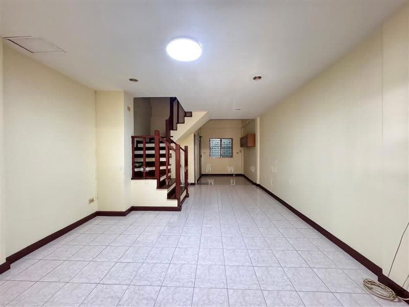Sirinhouse Donmueang, Bangkok, Soi Prachauthit 18, Sanam Bin, Don Mueang, Bangkok, 2 Bedrooms, 80 sqm, Townhouse For Sale, by คุณ คติพจน์ ภัทรธนทรัพย์ (พีท), 500640910 - DDproperty.com