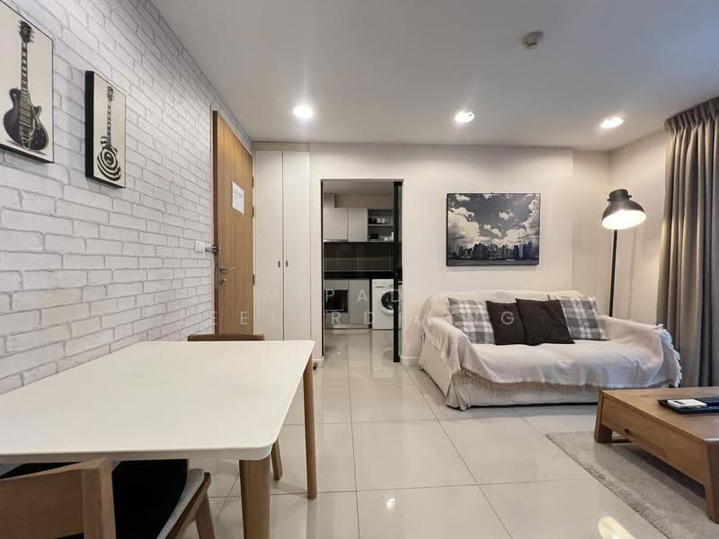 Zenith Place Sukhumvit 42, Bangkok, Sukhumvit Road, Phra Kanong, Khlong Toei, Bangkok, 1 Bedroom, 38 sqm, Condo For Sale, by Wipada Leelerdpong, 500640942 - DDproperty.com