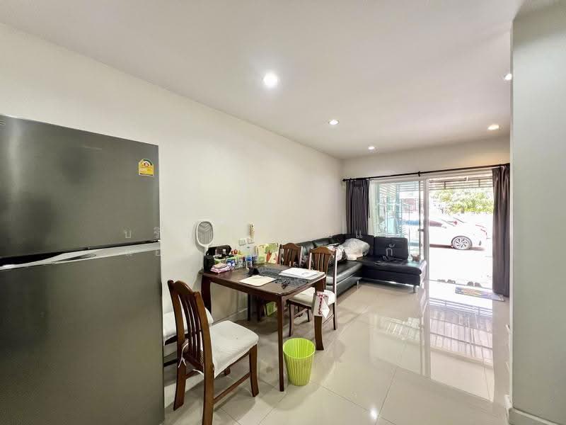 Villette Lite Pattanakarn, Bangkok, Soi Phatthanakan 38, Phatthanakan Road, Suan Luang, Bangkok, 3 Bedrooms, 100 sqm, Townhouse For Sale, by บริษัท เอชแอล แอสเซท จำกัด, 500640956 - DDproperty.com