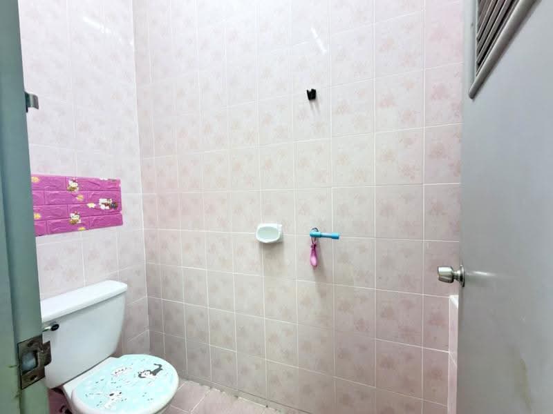 หมู่บ้านแฟมิลี่แลนด์ ชลบุรี (Family Land), Chon Buri (Pattaya), Na Pa, Muang Chon Buri, Chon Buri (Pattaya), , 100 sqm, Shophouse For Sale, by The Best Property ตาล, 500640959 - DDproperty.com