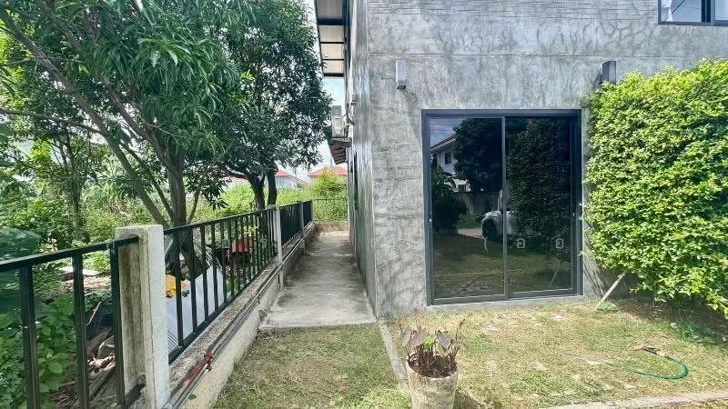 บ้านเดี่ยว 2 ชั้น เลียบคลองสาม 7 ใกล้ BTS คูคต, ปทุมธานี, ลำลูกกา, ลาดสวาย, ลำลูกกา, ปทุมธานี, 190 ตร.ม., บ้านเดี่ยว ขาย, โดย คุณ อรวรรณ (ออ), 500640991 - DDproperty.com