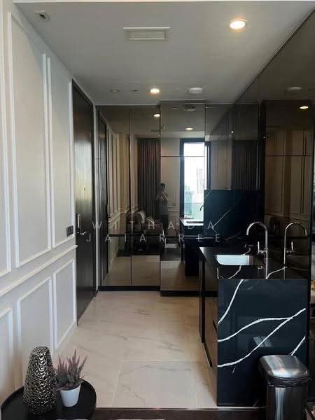 The Esse Sukhumvit 36, Bangkok, Soi Sukhumvit 36, Sukhumvit Road, Phra Kanong, Khlong Toei, Bangkok, 1 Bedroom, 38 sqm, Condo For Sale, by Withada Jaiarree, 500641043 - DDproperty.com