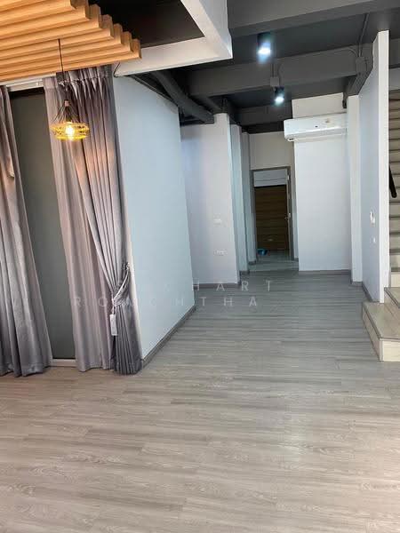 5-Story Home Office for Sale, 3 bedrooms, size 29 sqw., Sukhumvit 77., Bangkok, Sukhumvit 77, On Nut, Suan Luang, Bangkok, , 380 sqm, Shophouse For Sale, by Suchart Roachthavilit, 500641175 - DDproperty.com