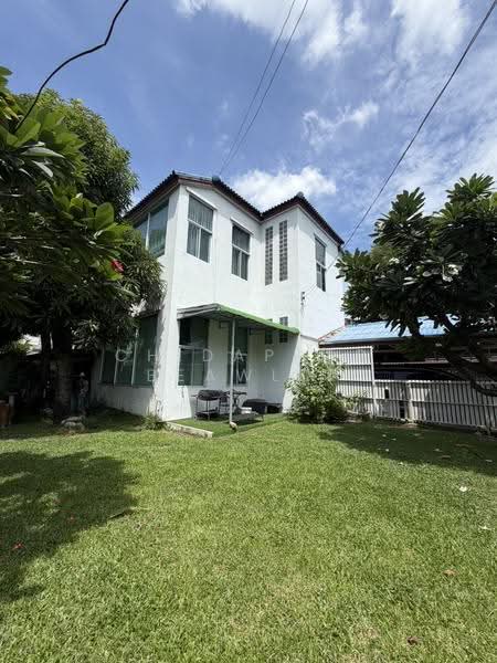 Single house, corner plot, Sukhumvit 64 near Punnawithi BTS., Bangkok, Bang Chak, Phra Khanong, Bangkok, 6 Bedrooms, 350 sqm, Single Detached House For Sale, by Chidaphar Beawlek, 500641224 - DDproperty.com