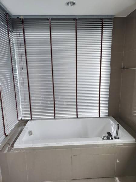 Rhythm Sukhumvit 42, Bangkok, Soi Sukhumvit 42, Sukhumvit Road, Phra Kanong, Khlong Toei, Bangkok, 2 Bedrooms, 78 sqm, Condo For Sale, by HOME Real Estate Service, 500641276 - DDproperty.com