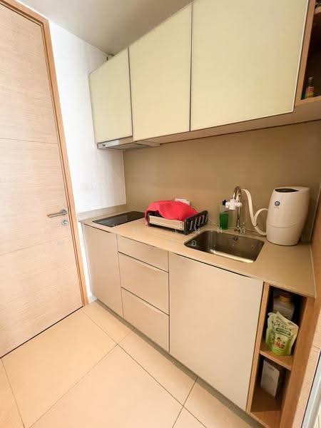 The Lofts Ekkamai, Bangkok, 1415 Sukhumvit Road, Phra Kanong Nua, Watthana, Bangkok, Studio, 33 sqm, Condo For Rent, by Nest Property Partner Co., Ltd., 500641283 - DDproperty.com