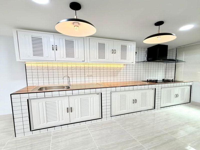 บ้านมารวย แหลมฉบัง, Chon Buri (Pattaya), Thung Suk La, Si Racha, Chon Buri (Pattaya), 3 Bedrooms, 150 sqm, Single Detached House For Sale, by A.T.A. Property, 500641325 - DDproperty.com