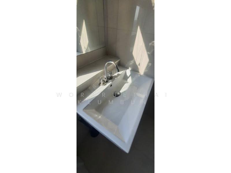 Ivy Sathorn 10, Bangkok, 88 Soi Sathorn 12, Sathorn Road, Silom, Bang Rak, Bangkok, 1 Bedroom, 42 sqm, Condo For Rent, by Woraruethai Klumbun, 500641326 - DDproperty.com