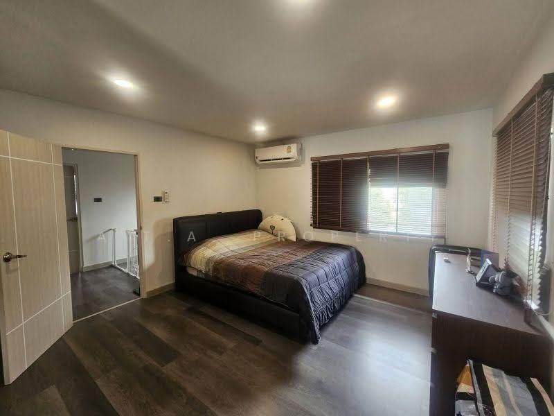 Baan Rim Khao Bangphra, Chon Buri (Pattaya), Sukhaphiban 7 Road, Bang Phra, Si Racha, Chon Buri (Pattaya), 4 Bedrooms, 200 sqm, Single Detached House For Sale, by A.T.A. Property, 500641369 - DDproperty.com