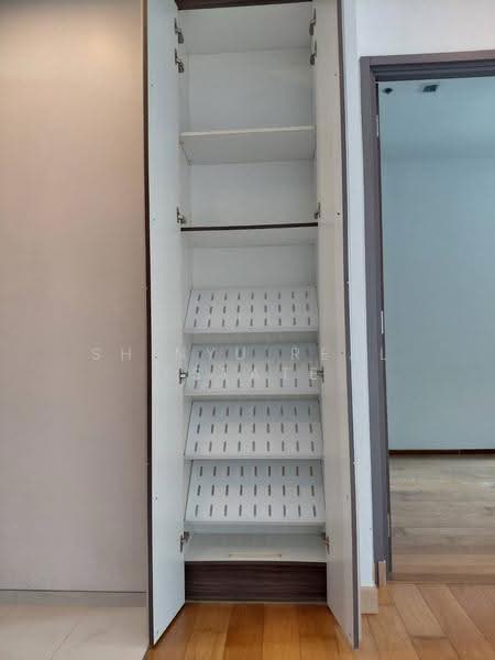Keyne by Sansiri, Bangkok, 766 Sukhumvit Road, Khlong Toei, Bangkok, 1 Bedroom, 35 sqm, Condo For Rent, by Shinyu Real Estate, 500641463 - DDproperty.com