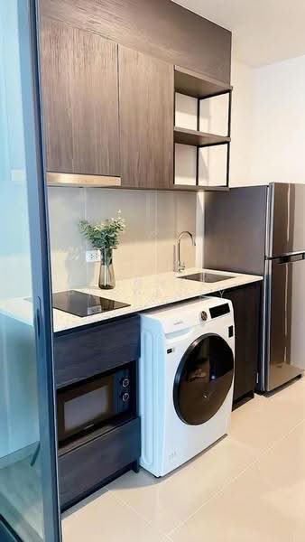 XT Huaikhwang, Bangkok, 244 Ratchadaphisek Road, Huai Khwang, Bangkok, 1 Bedroom, 30 sqm, Condo For Rent, by Connex Property, 500641541 - DDproperty.com