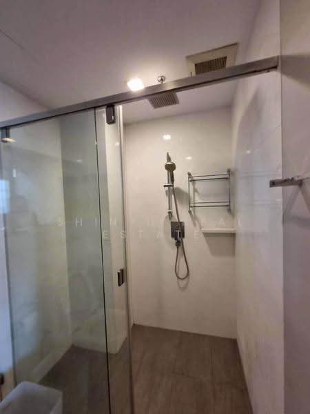 The Room Sukhumvit 40, Bangkok, 40 สุขุมวิท, Phra Kanong, Khlong Toei, Bangkok, 1 Bedroom, 42 sqm, Condo For Rent, by Shinyu Real Estate, 500641562 - DDproperty.com