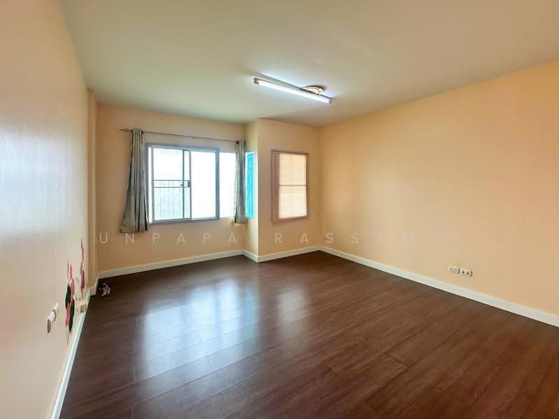 Townplus Prachauthit, Bangkok, Prachauthit Road, Thung Khru, Bangkok, 3 Bedrooms, 152 sqm, Townhouse For Sale, by Punpapa Rassamee, 500641565 - DDproperty.com