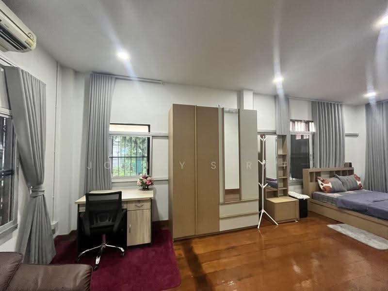 Chang Phueak, Mueang Chiang Mai District, Chiang Mai, Chiang Mai, Chang Phuak, Muang Chiang Mai, Chiang Mai, 3 Bedrooms, 200 sqm, Single Detached House For Rent, by Surat Premsri, 500641568 - DDproperty.com