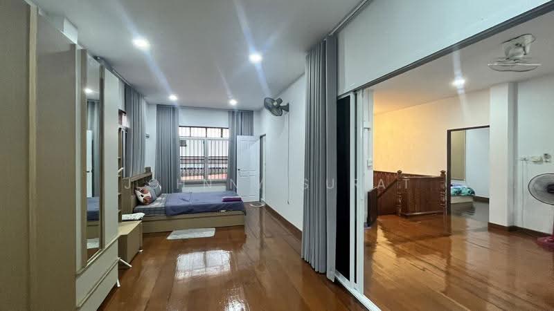 Chang Phueak, Mueang Chiang Mai District, Chiang Mai, Chiang Mai, Chang Phuak, Muang Chiang Mai, Chiang Mai, 3 Bedrooms, 200 sqm, Single Detached House For Rent, by Surat Premsri, 500641568 - DDproperty.com