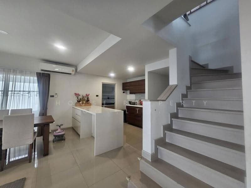 Baan Rim Khao Bangphra, Chon Buri (Pattaya), Sukhaphiban 7 Road, Bang Phra, Si Racha, Chon Buri (Pattaya), 4 Bedrooms, 300 sqm, Single Detached House For Sale, by A House Property Co.,Ltd., 500641576 - DDproperty.com