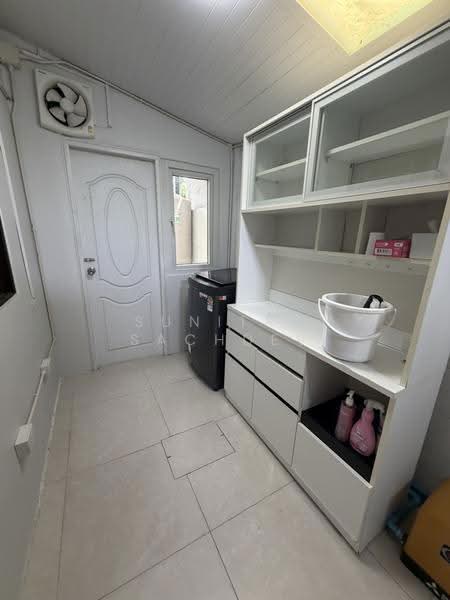 Pruksa Ville 57 Pattanakarn, Bangkok, Soi Pattanakarn 38, Suan Luang, Bangkok, 3 Bedrooms, 130 sqm, Townhouse For Rent, by Sunitra Sachdev, 500641675 - DDproperty.com