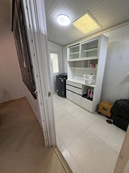 Pruksa Ville 57 Pattanakarn, Bangkok, Soi Pattanakarn 38, Suan Luang, Bangkok, 3 Bedrooms, 130 sqm, Townhouse For Rent, by Sunitra Sachdev, 500641675 - DDproperty.com