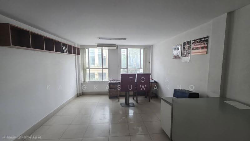 โครงการ อาร์เค ออฟฟิศ พาร์ค พระราม 9-มอเตอร์เวย์, Bangkok, Khlong Sam Prawet, Lat Krabang, Bangkok, 4 Bedrooms, 216 sqm, Townhouse For Rent, by Thanitcha Kangkasuwanno, 500641701 - DDproperty.com