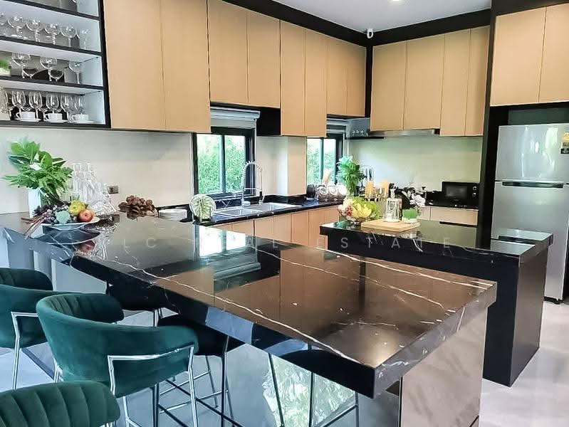 บ้านหรู 4 ห้องนอนให้เช่า ห้วยใหญ่ พัทยาตะวันออก, ชลบุรี, บางละมุง, ชลบุรี, 258 ตร.ม., บ้านเดี่ยว ให้เช่า, โดย PLC REAL ESTATE, 500641845 - DDproperty.com