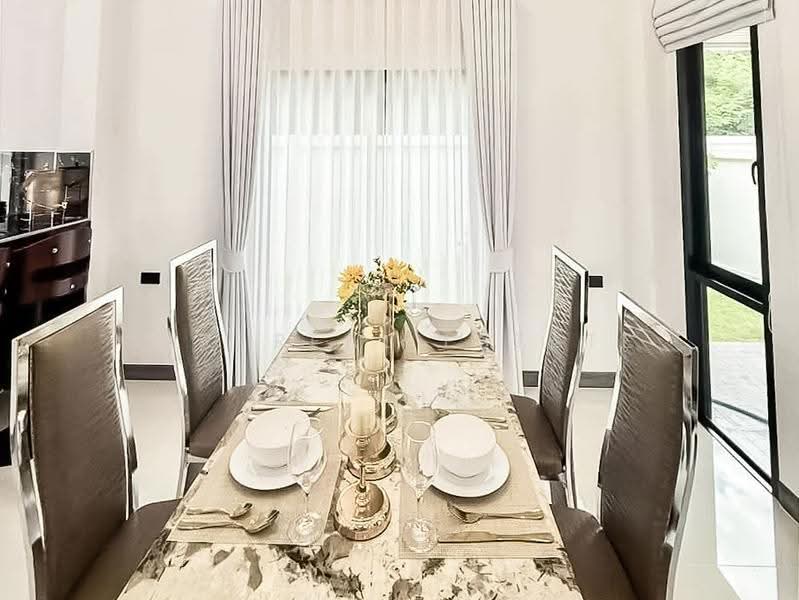 Modern 3 Bedroom House for Sale Nong Pla Lai East Pattaya, Chon Buri (Pattaya), Nong Pru, Bang Lamung (Pattaya), Chon Buri (Pattaya), 3 Bedrooms, 215 sqm, Single Detached House For Sale, by PLC Real Estate, 500641889 - DDproperty.com