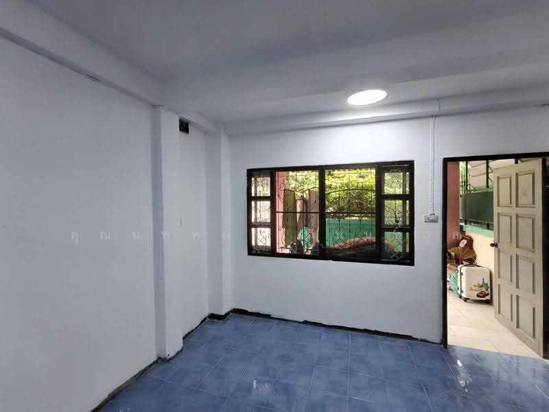 Phra Pin 2, Bangkok, Sala Thammasop, Thawi Watthana, Bangkok, 2 Bedrooms, 130 sqm, Semi-Detached House (Twin House) For Sale, by คุณนพพล อภินนท์กูล, 500641992 - DDproperty.com