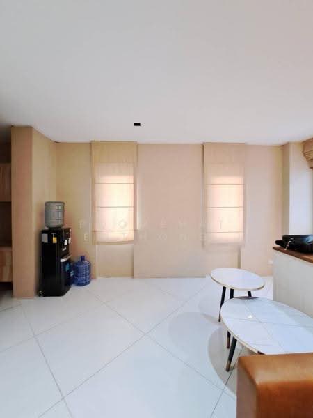 Noble Tara Pattanakarn, Bangkok, 2046 Pattanakarn Road, Suan Luang, Bangkok, 3 Bedrooms, 450 sqm, Single Detached House For Sale, by Poomphat Tienthongsakul, 500641997 - DDproperty.com