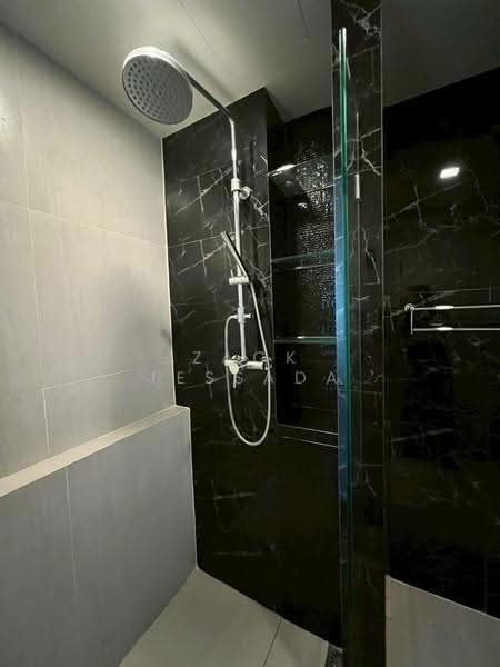 Tree Condo Ekamai, Bangkok, Soi Samanand, Rama 4 Road, Phra Kanong, Khlong Toei, Bangkok, 2 Bedrooms, 60 sqm, Condo For Sale, by Zack Jessada, 500641999 - DDproperty.com