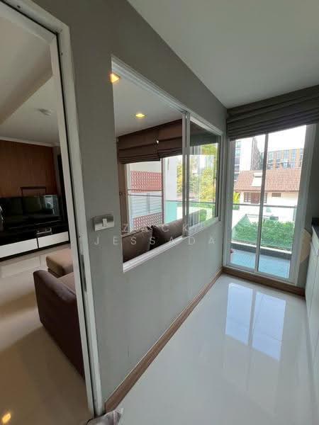 Tree Condo Ekamai, Bangkok, Soi Samanand, Rama 4 Road, Phra Kanong, Khlong Toei, Bangkok, 2 Bedrooms, 60 sqm, Condo For Sale, by Zack Jessada, 500641999 - DDproperty.com