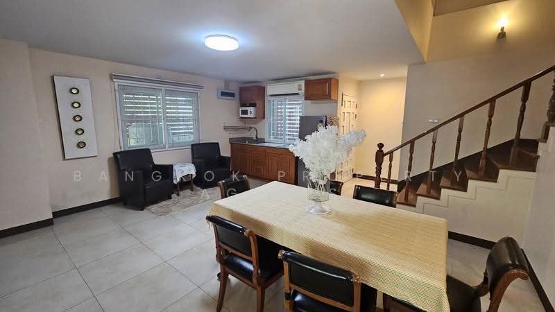 House in Onnut, กรุงเทพ, พระโขนง, คลองเตย, กรุงเทพ, 220 ตร.ม., บ้านเดี่ยว ให้เช่า, โดย BANGKOK PROPERTY AGENTS, 500642002 - DDproperty.com