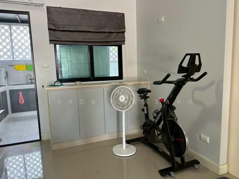 Baan Klang Muang Srinakarin – Onnut, Bangkok, 174 Soi On Nut 70/1, Prawet, Bangkok, 3 Bedrooms, 141 sqm, Townhouse For Rent, by Airada Parasarn, 500642016 - DDproperty.com