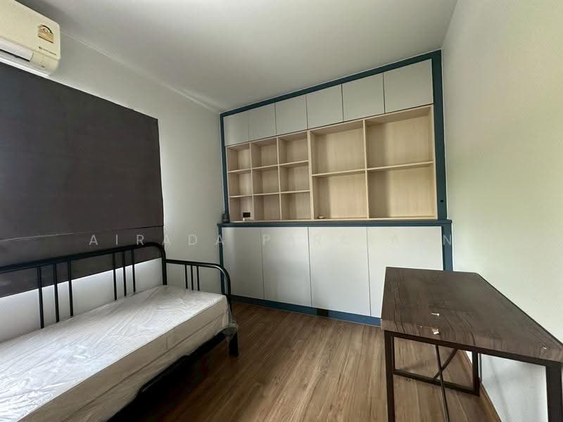 Baan Klang Muang Srinakarin – Onnut, Bangkok, 174 Soi On Nut 70/1, Prawet, Bangkok, 3 Bedrooms, 141 sqm, Townhouse For Rent, by Airada Parasarn, 500642016 - DDproperty.com