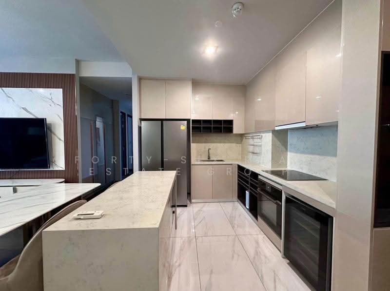 LAVIQ Sukhumvit 57, Bangkok, Soi Sukhumvit 57, Sukhumvit Road, Khlong Tan Nua, Watthana, Bangkok, 3 Bedrooms, 115 sqm, Condo For Rent, by Forty-Six Real Estate Group, 500642027 - DDproperty.com