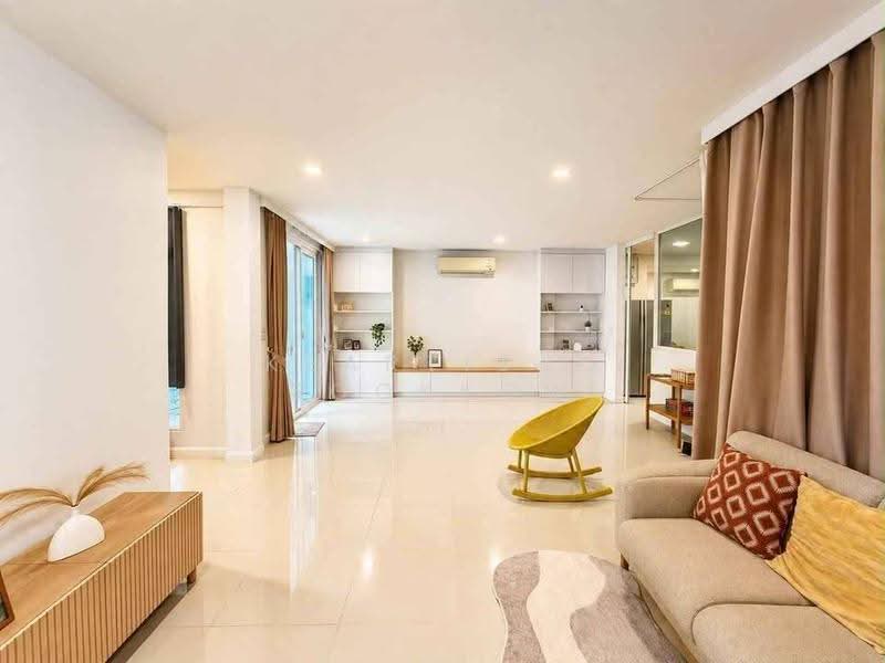 4 BR house, Phuket, Chalong, Muang Phuket, Phuket, 4 Bedrooms, 330 sqm, Single Detached House For Sale, by Keartisuk Sookkow, 500642036 - DDproperty.com