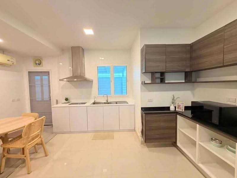 4 BR house, Phuket, Chalong, Muang Phuket, Phuket, 4 Bedrooms, 330 sqm, Single Detached House For Sale, by Keartisuk Sookkow, 500642036 - DDproperty.com